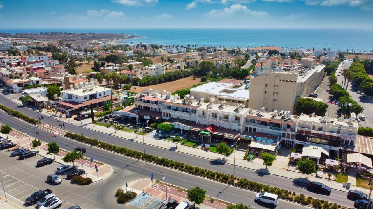 Seaview 3 Bedroom Kings Road Penthouse Paphos Eksteriør bilde