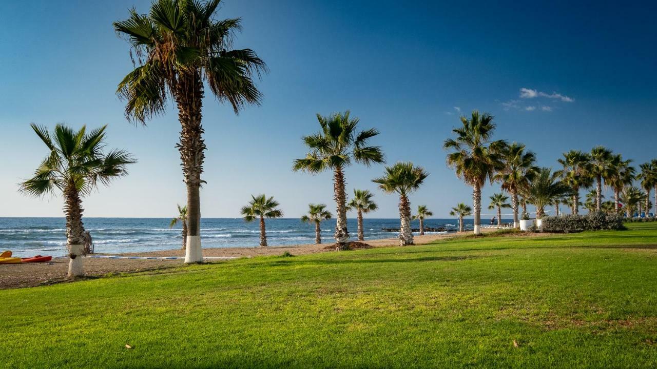 Seaview 3 Bedroom Kings Road Penthouse Paphos Eksteriør bilde