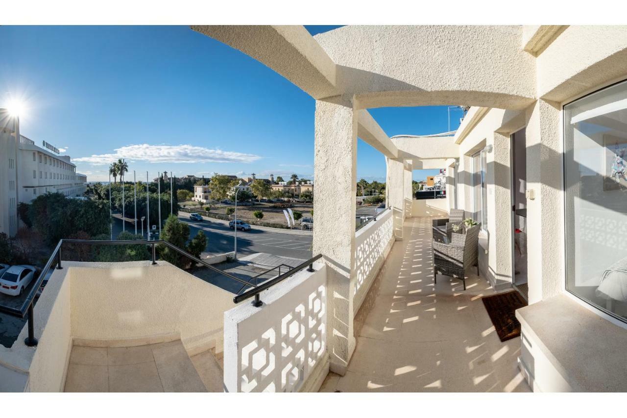 Seaview 3 Bedroom Kings Road Penthouse Paphos Eksteriør bilde